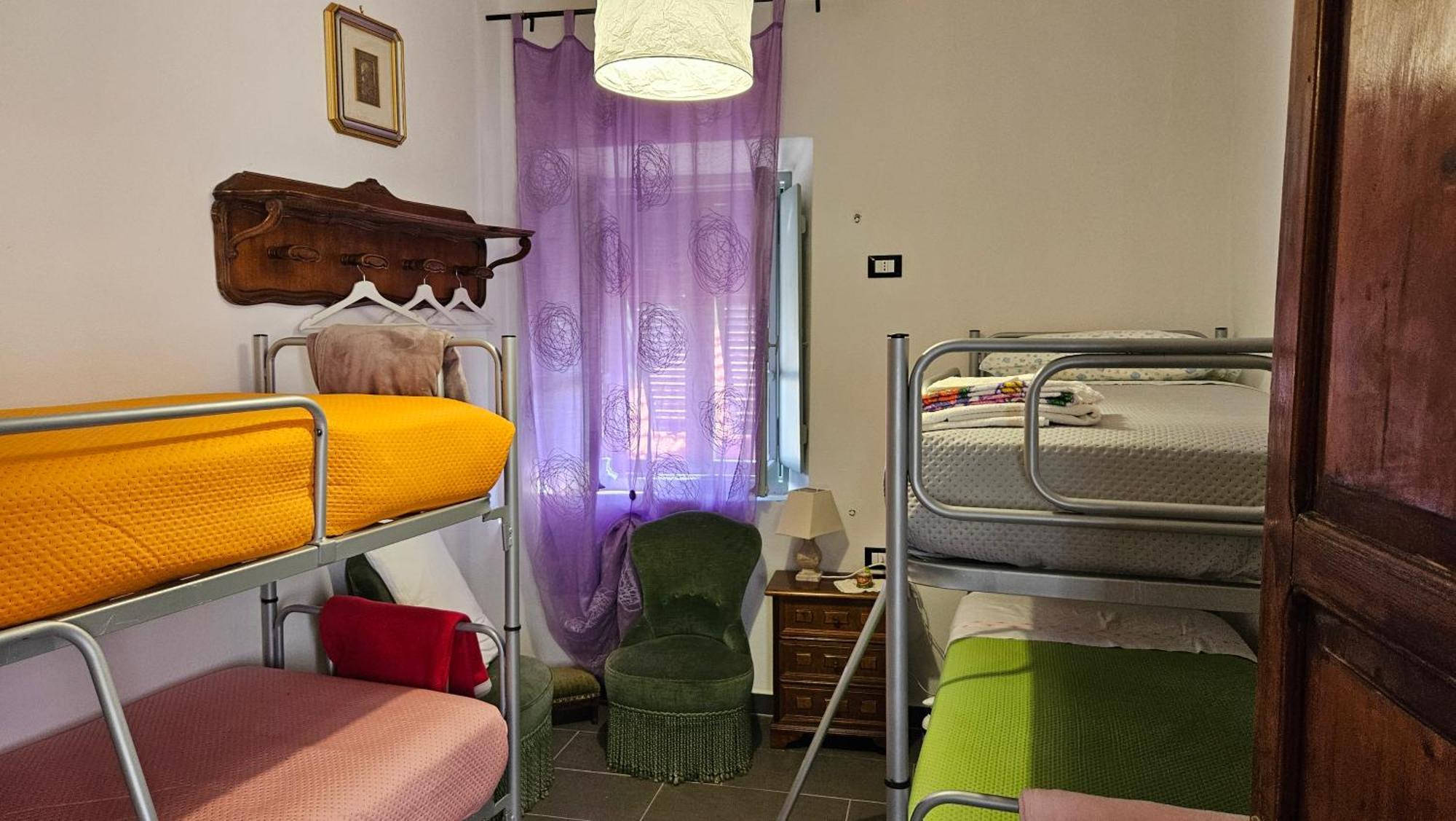 Appartamento Nel Borgo - Casa Del Pellegrino Sulla Via Francigena Aulla Eksteriør bilde
